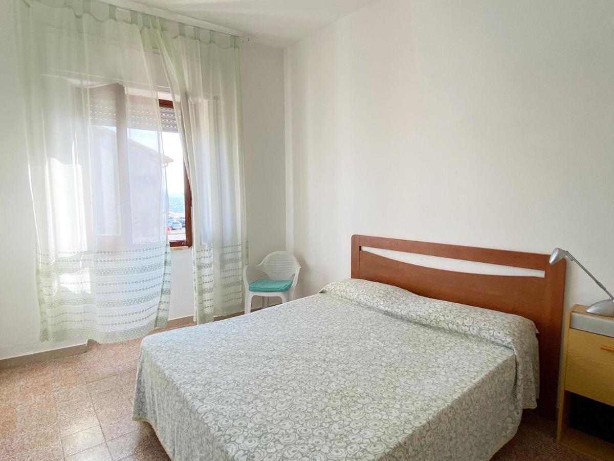 I Fenicotteri - Appartamenti Sul Mare Calasetta Exterior foto